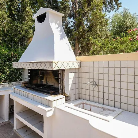 Alluring In With Private Pool Σπίτι διακοπών Γεννάδι