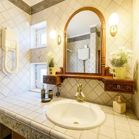 Σπίτι διακοπών Alluring In With Private Pool Γεννάδι